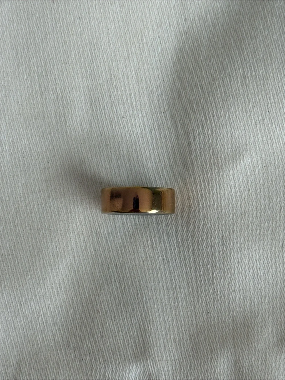 Oura Ring Gen 4 rose gold size 7 with original box and Charger
